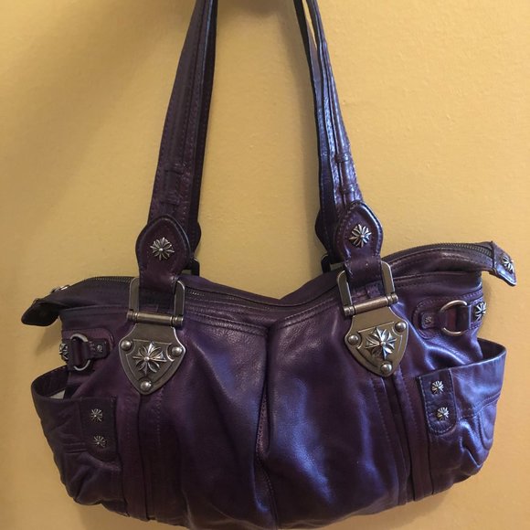 B Makowsky soft purple (eggplant) leather shoulder bag - Picture 2 of 8